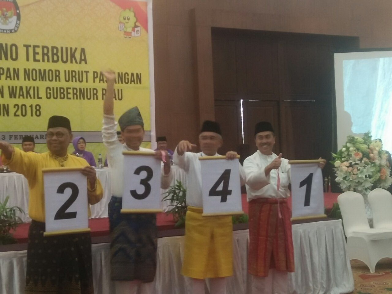  Ini Persiapan KPU Debat Cagub Cawagub Riau 27 April Nanti
